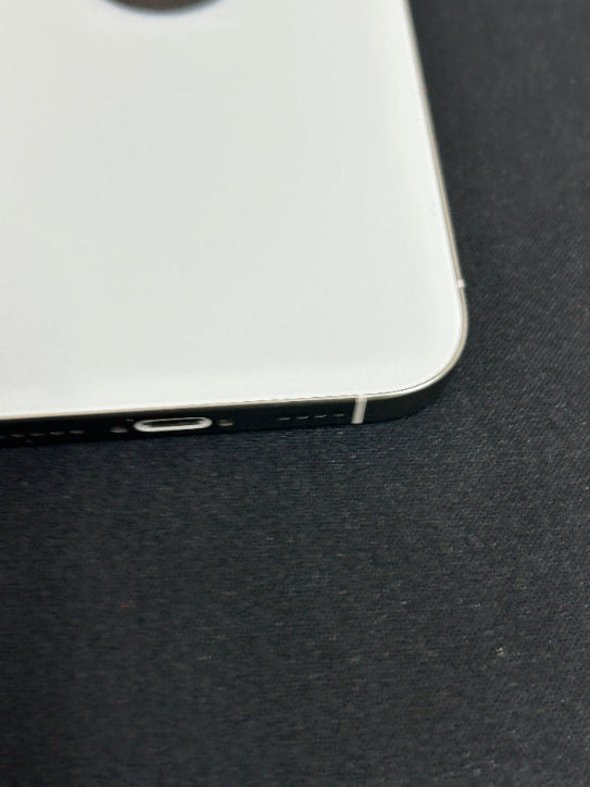 Convertor Back Panel Housing Body for Apple iPhone XR Convert to Apple iPhone 15 Pro Zeespares