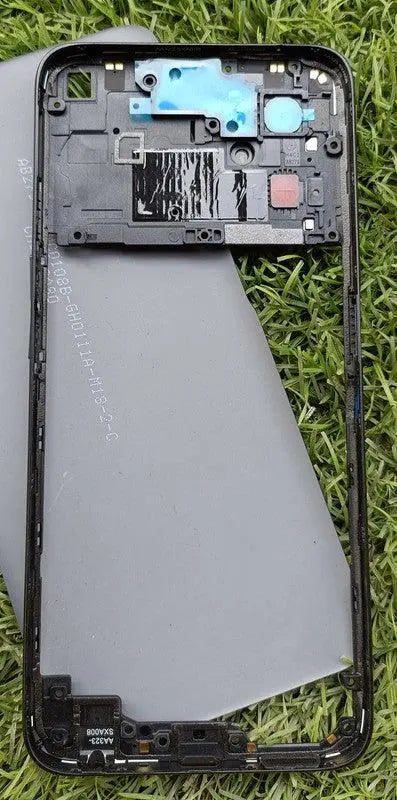 Mozomart Battery Door Back Panel Housing for Realme 9i : Black - Zeespares.in