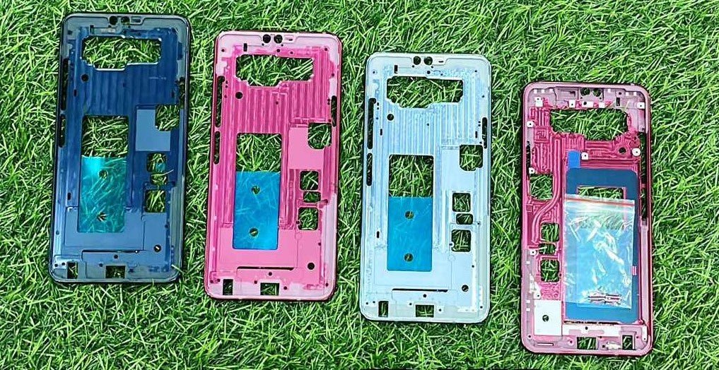 Mozomart Lcd Display Middle Frame for LG V40 : Red - Zeespares.in