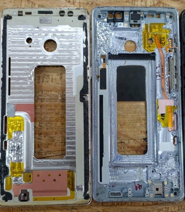 Mozomart Lcd Display Middle Frame for Samsung Galaxy Note 8 : Gold - Zeespares.in