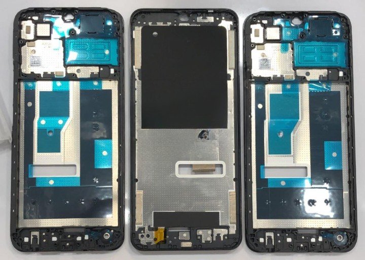 Mozomart Lcd Display Middle Frame for Vivo Y02 Green - Zeespares.in